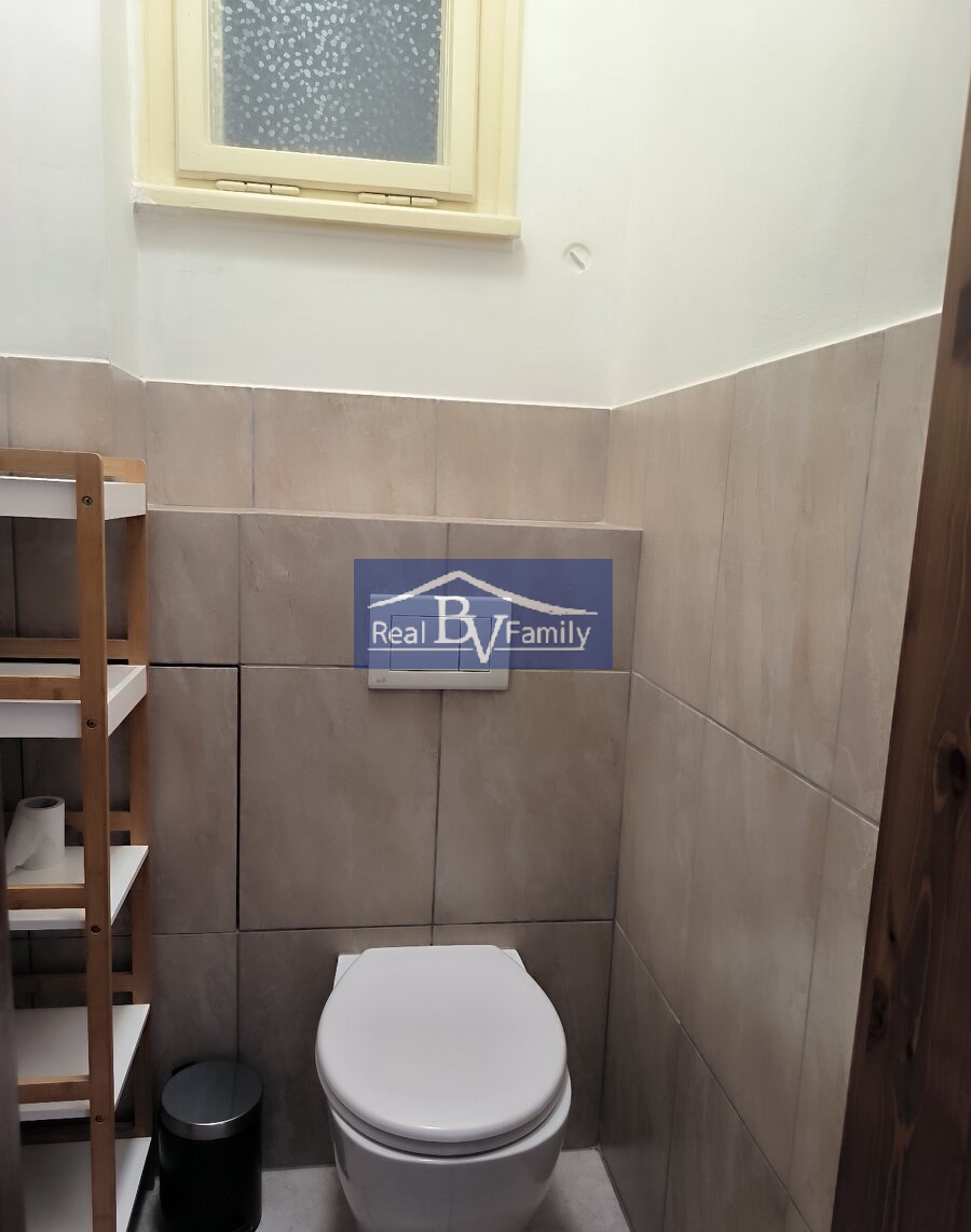 PRENÁJOM, LAURINSKÁ, STARÉ MESTO - 2 IZBOVÝ BYT - 8