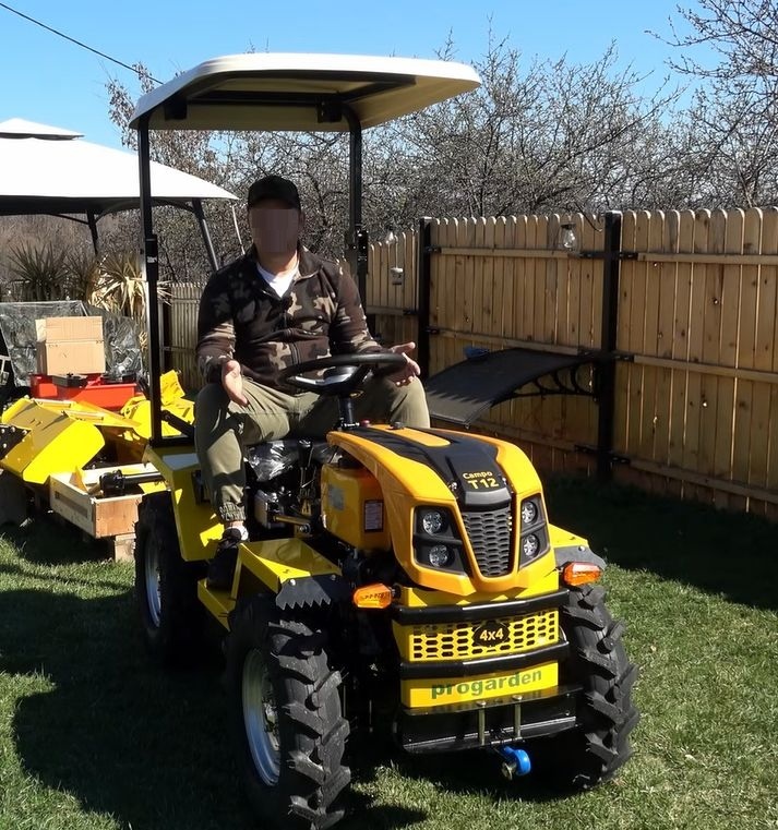 Minitraktor GARDEN T18 4x4,18HP benzín+ hydraulika + doprava - 8