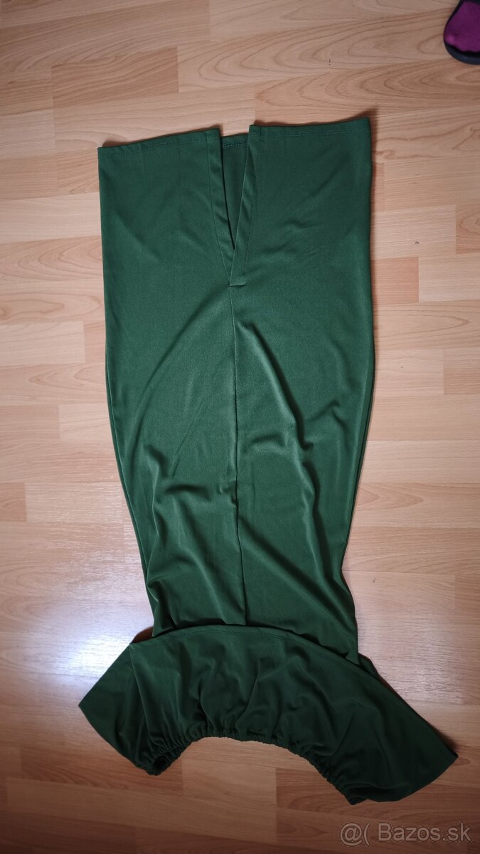 Zelené šaty s volánom - 8