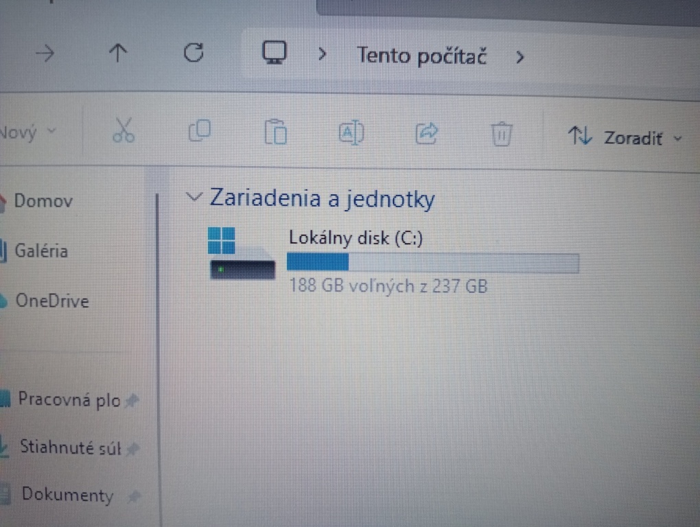 Lenovo thinkpad t470 ,Intel(R) Core™i5 ,8gb ram ,ssd ,Win 11 - 8