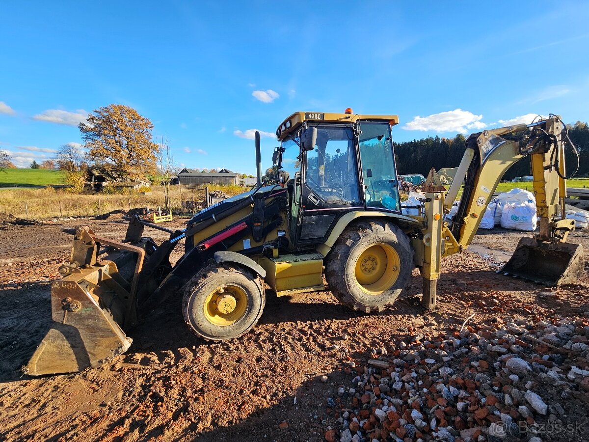 Traktorbagr Caterpillar 428D 4X4 + sbíjecí kladivo - 8