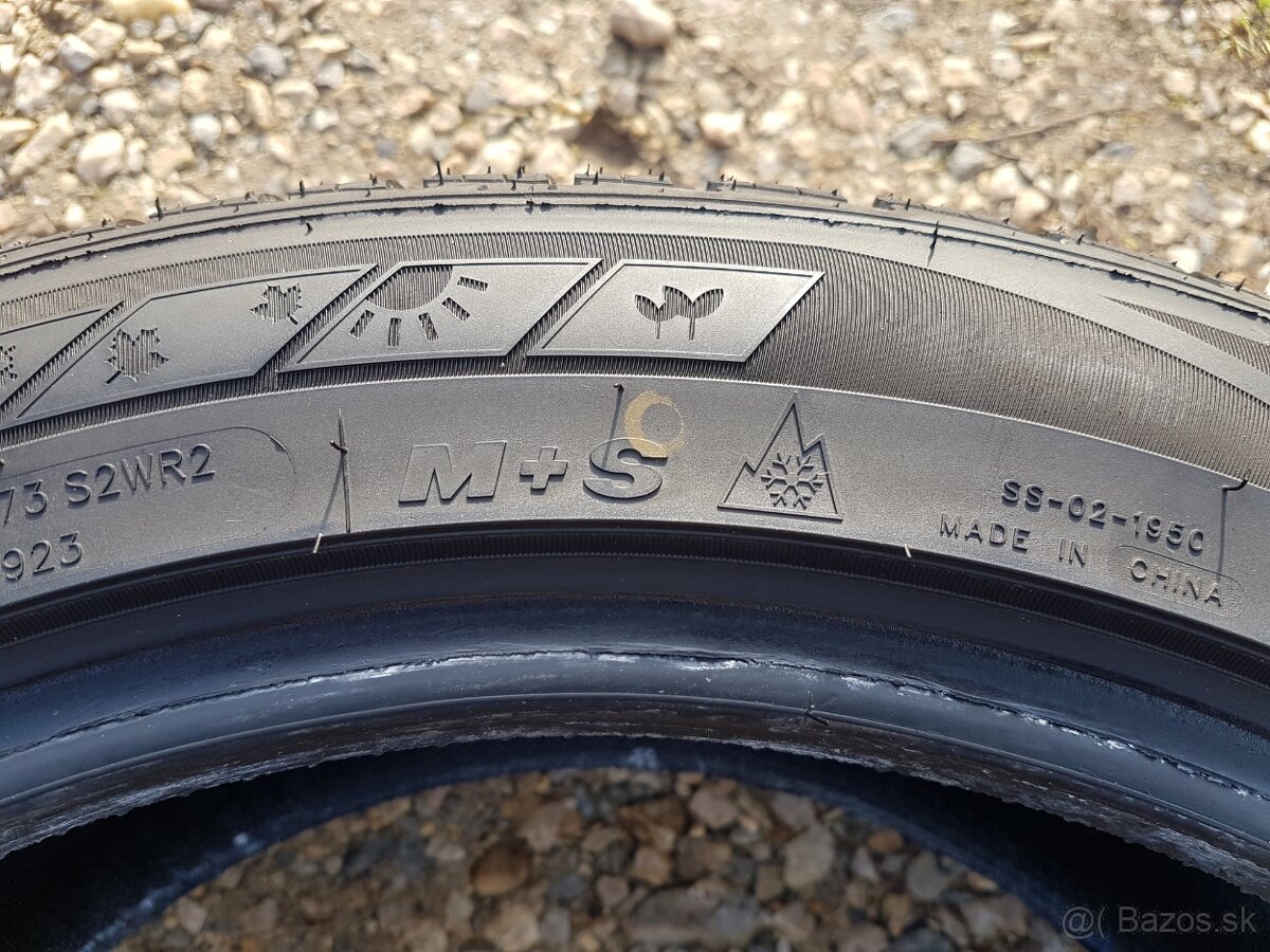 235/45 r18 celoročné pneumatiky 2ks Tracmax DOT2023 - 8