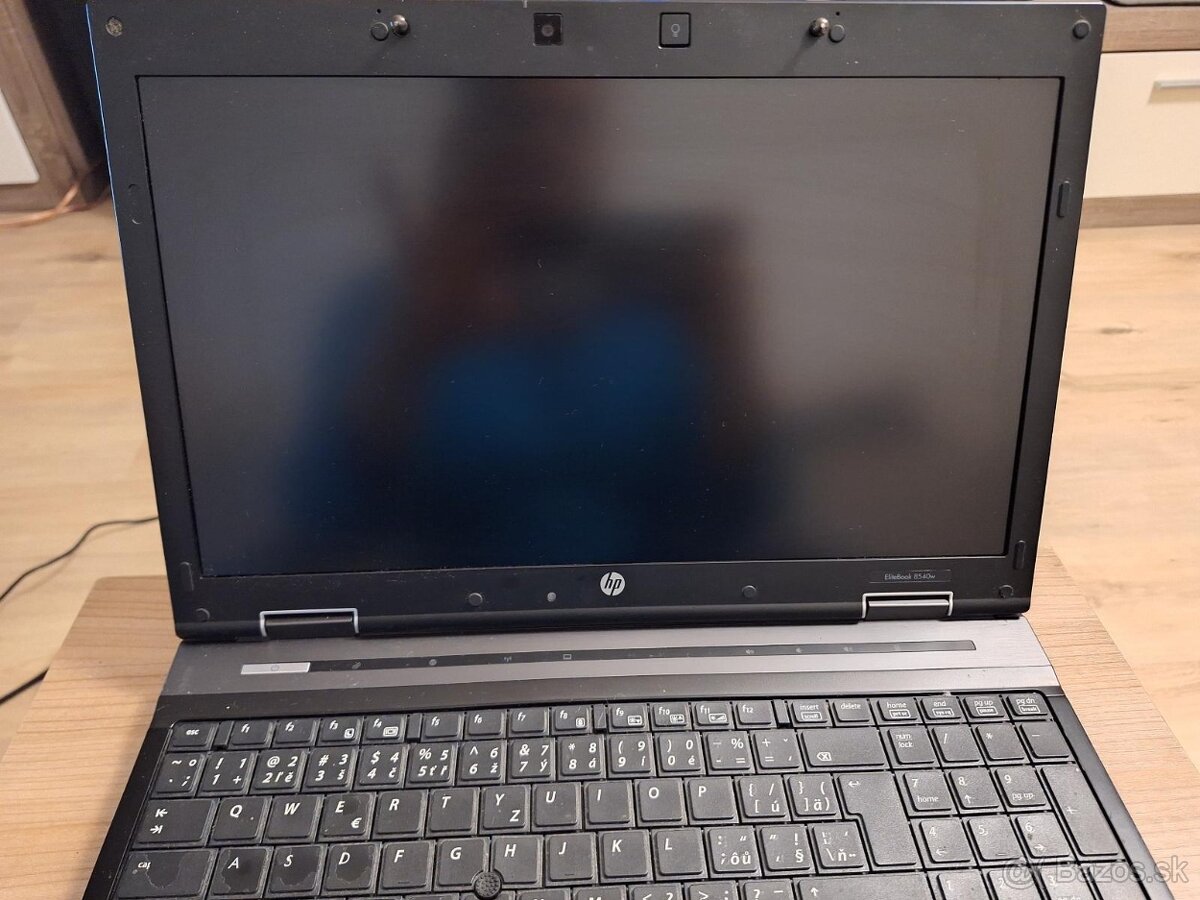 Hp EliteBook 8540p i7 4 jadro - 8