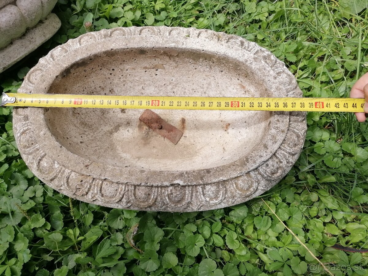 Betonove kvetinace 2ks - 8