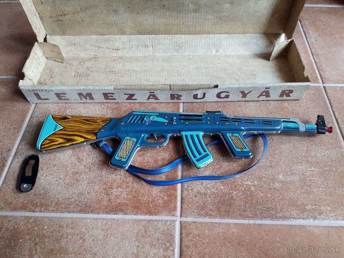 Stara hracka - Samopal z nasho detstva - 8