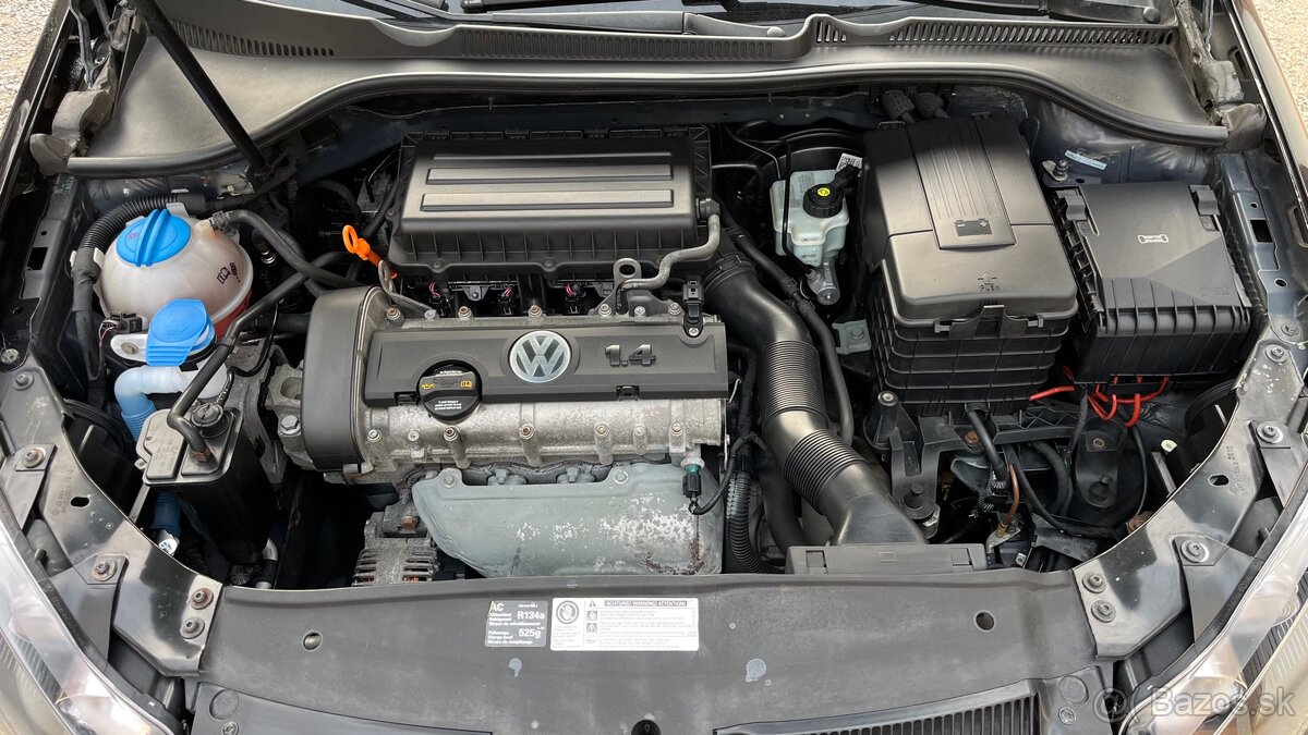 VW Golf VI 1.4 16V - 8
