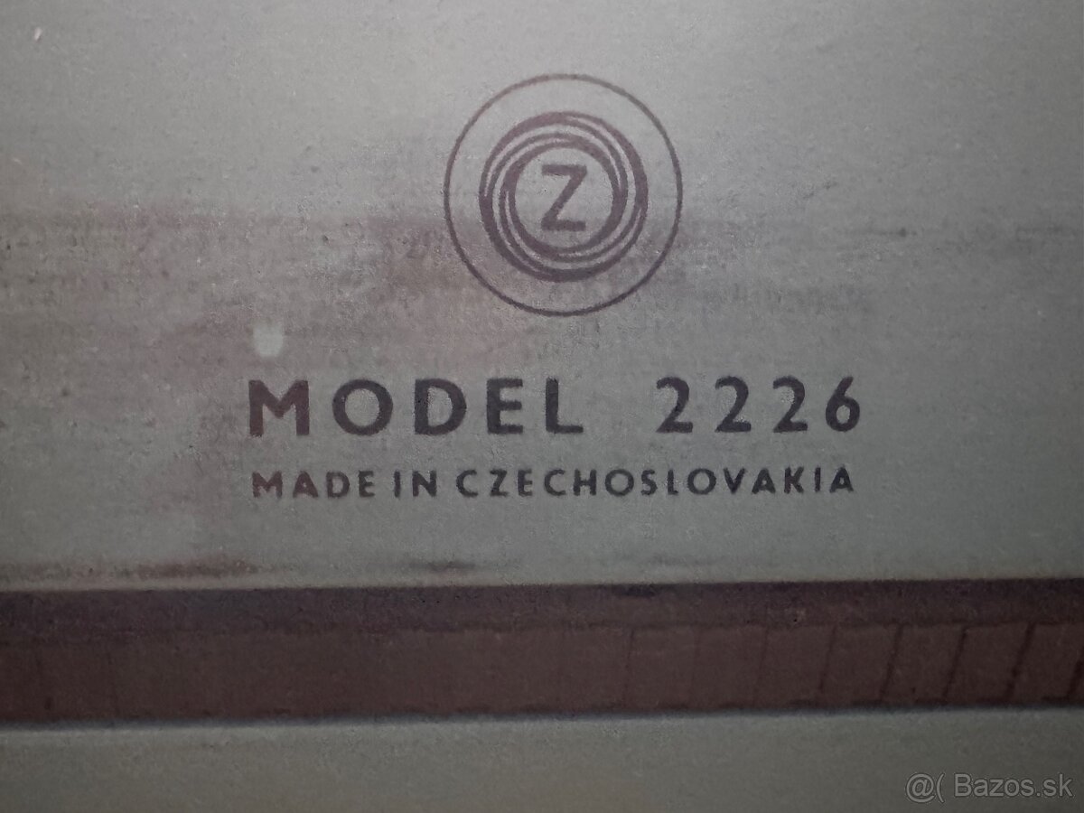 Kufříkový psací stroj CONSUL 2226, modré barvy - 8