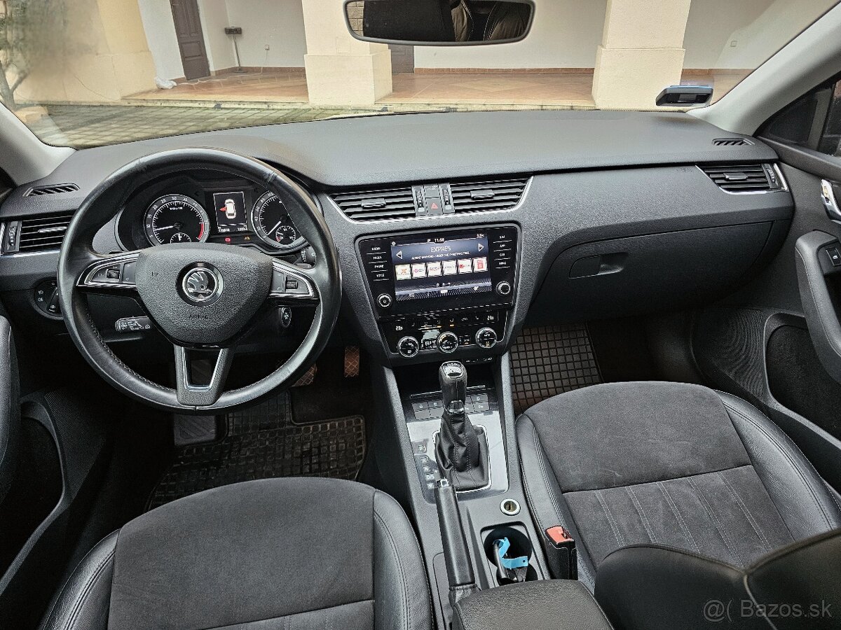 Škoda Octavia Combi 2.0 TDI DSG F1 4x4 LED ACC Alcantara ťaž - 8
