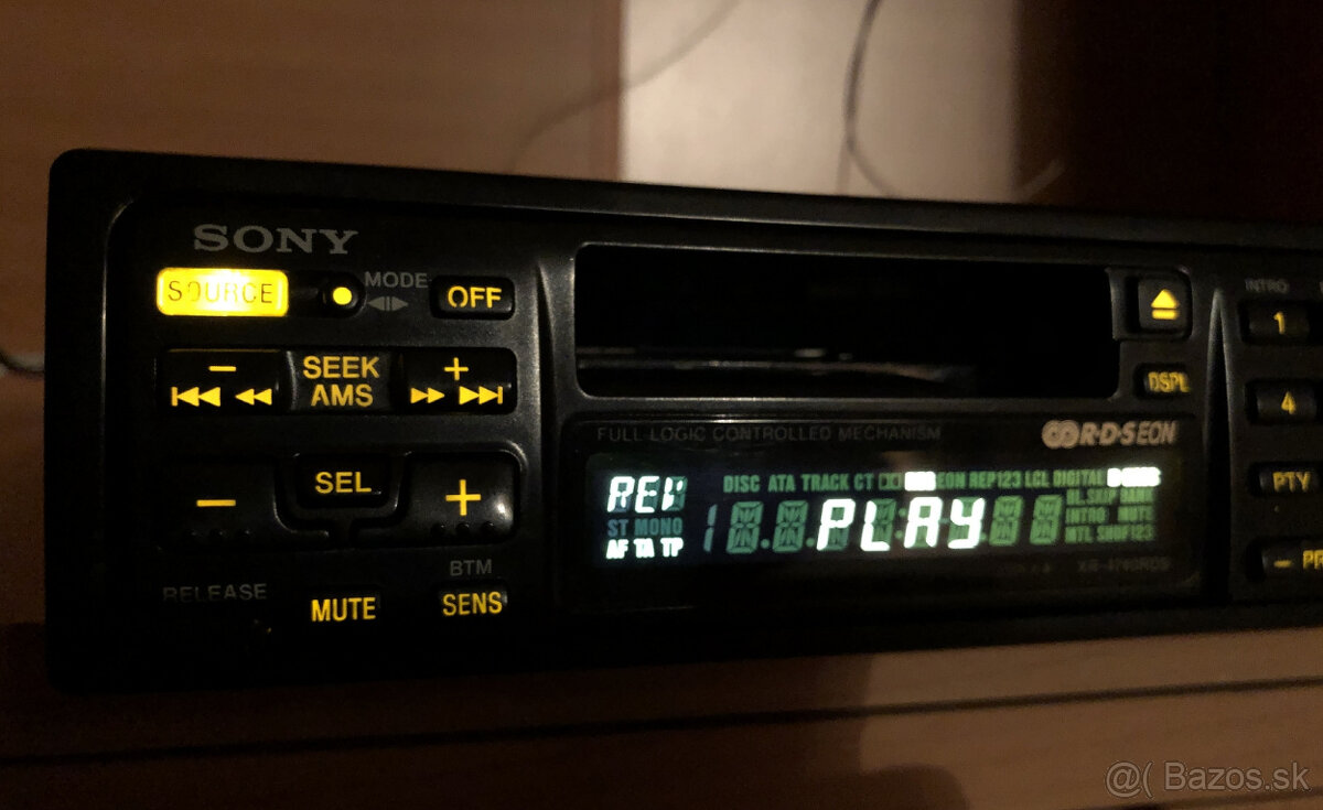 Sony XR - 4740 RDS - 8