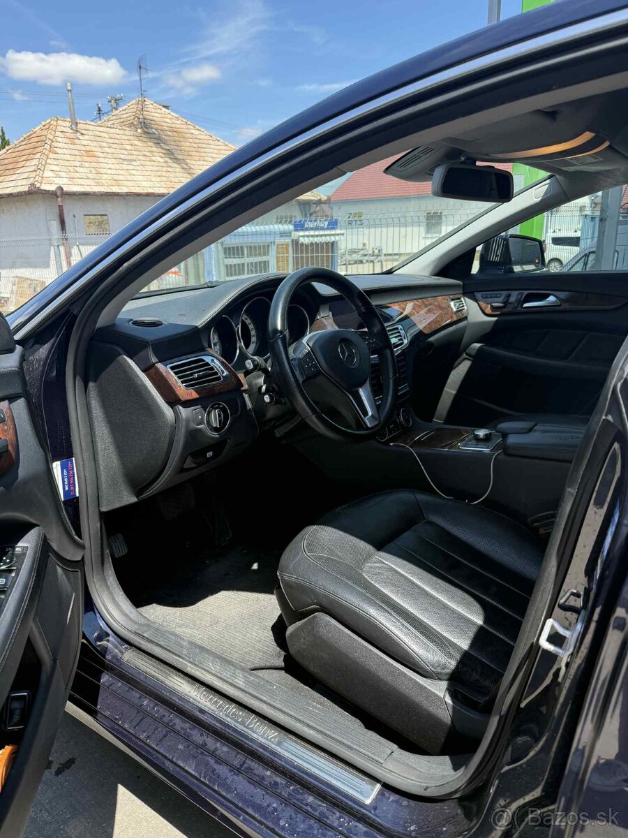 Mercedes Benz CLS 350 - 8