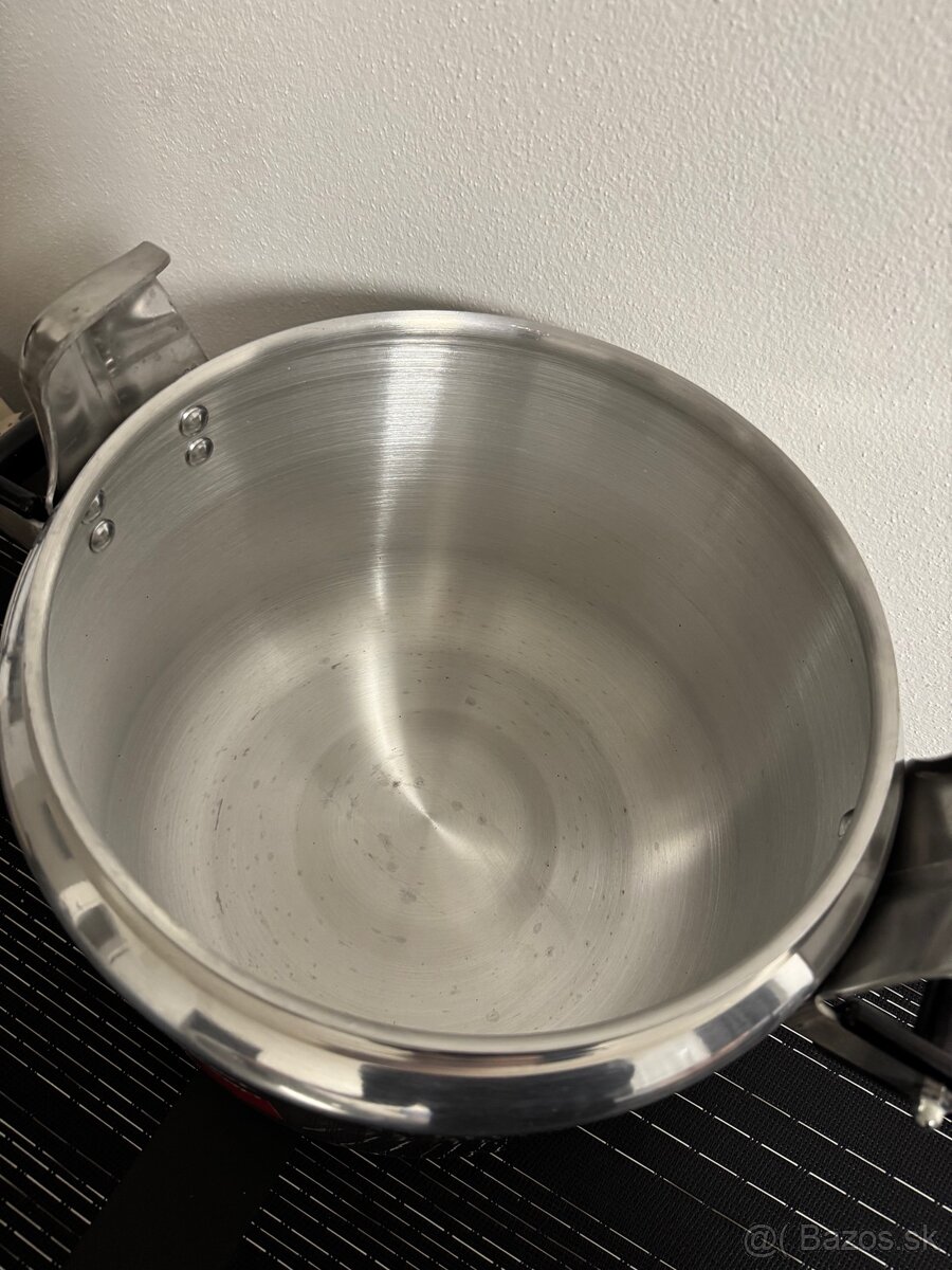 Tlakový hrniec Lagor - 8