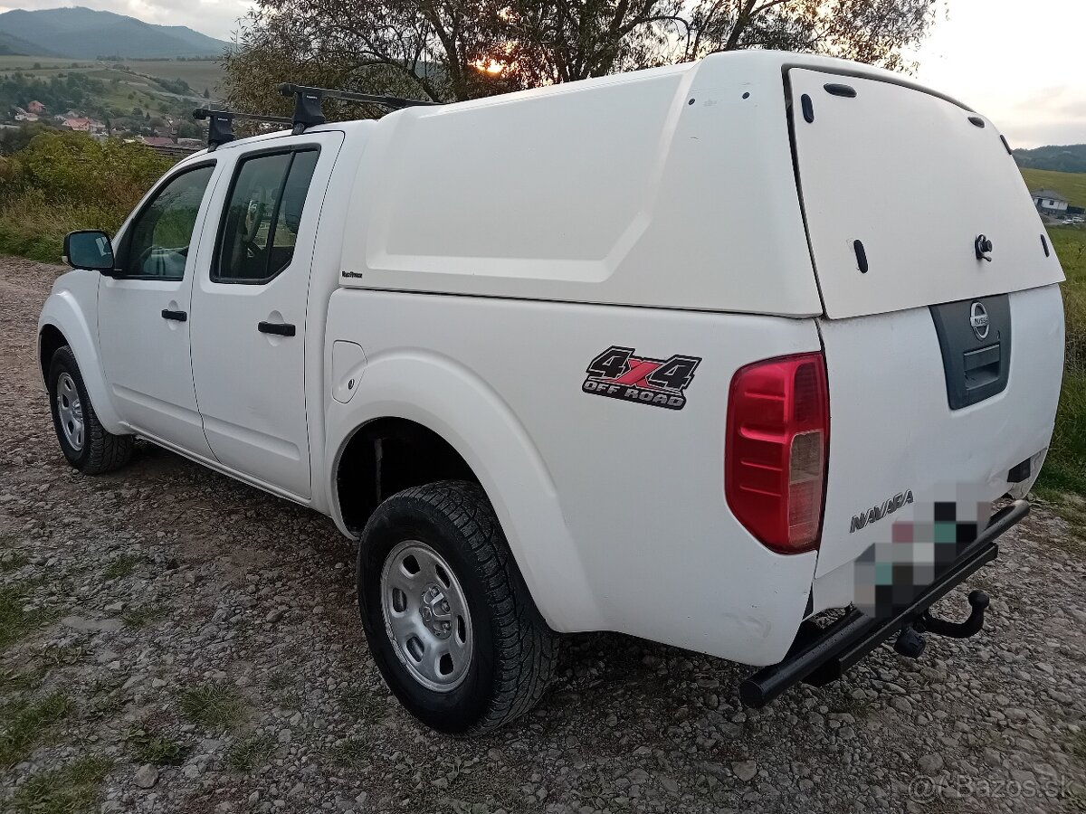 Nissan Navara 2,5 dci 4x4 nová STK a EK - 8