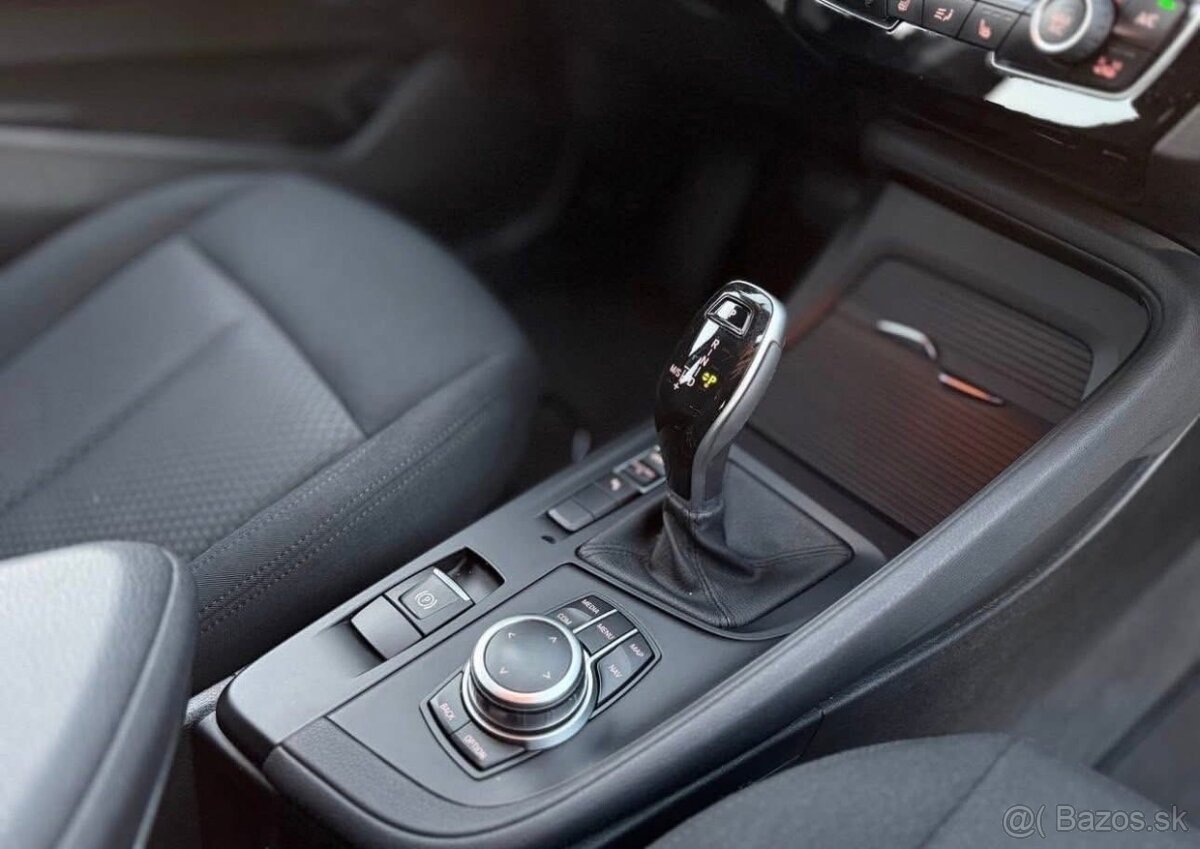 BMW X1 sDrive AT Head-up display, LED, Service - 8