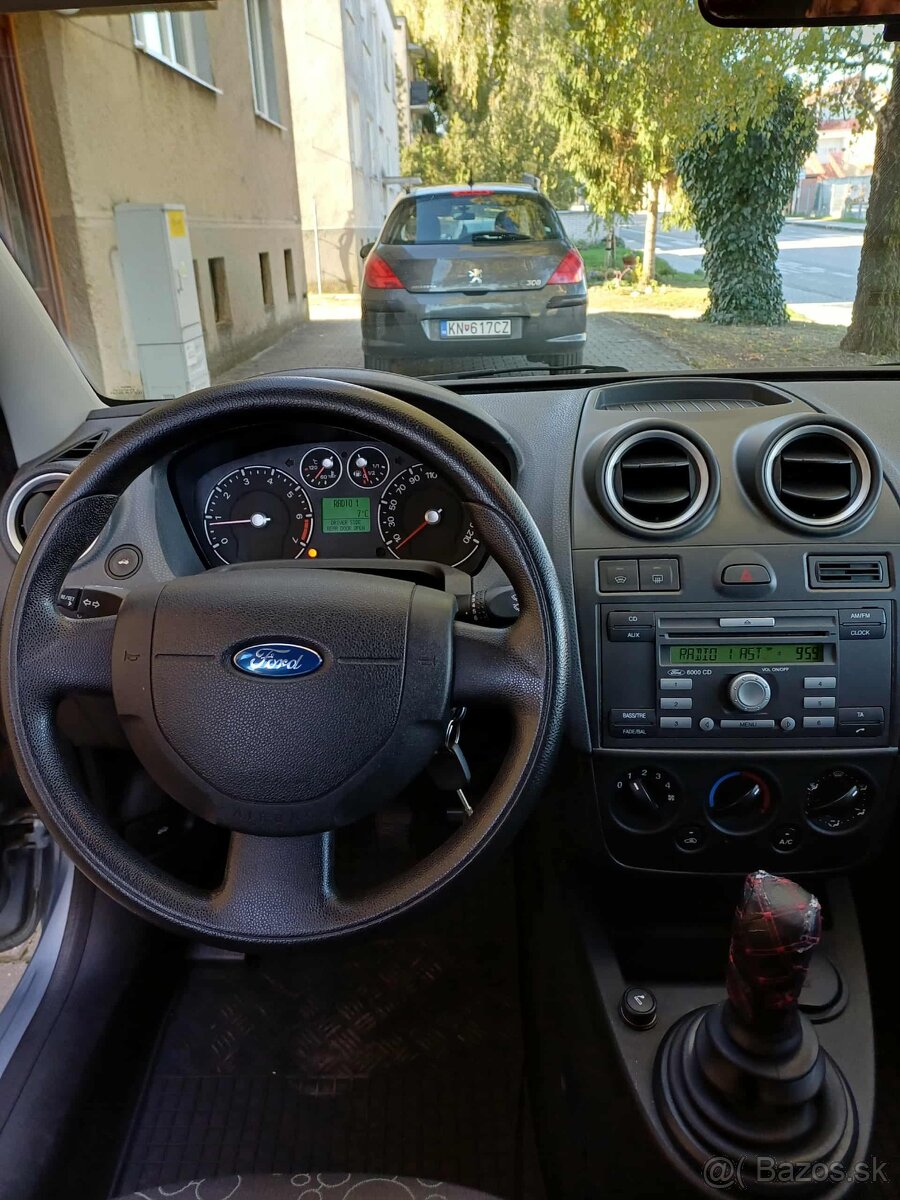 Ford Fiesta 1,25 16V - 8