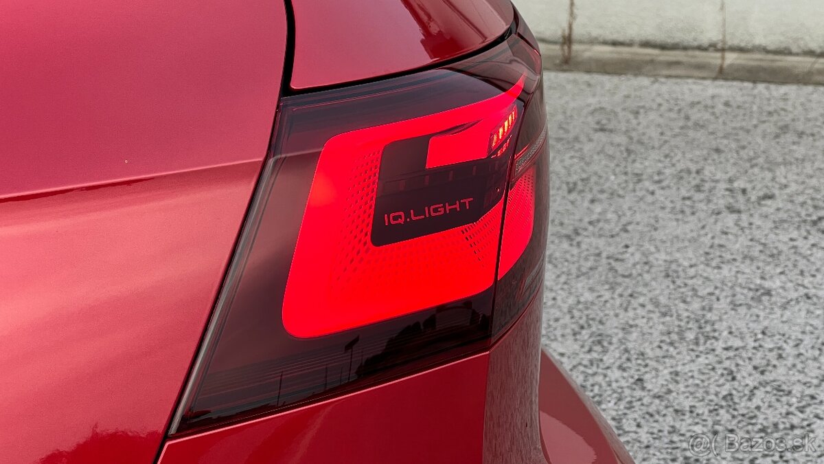 VW Golf 8 GTI 2,0 TSI DSG - 8