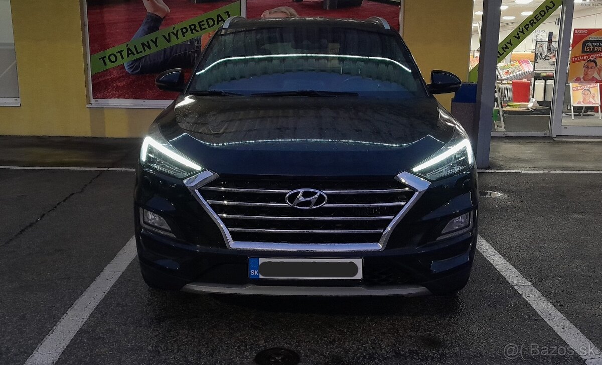 Exkluzívny HYUNDAI TUCSON R.2019 - 8