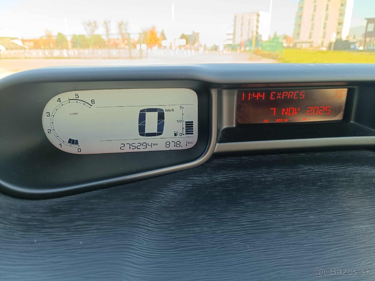 Citroen C3 Picasso 1.6 HDI / prvý majiteľ/ - 8