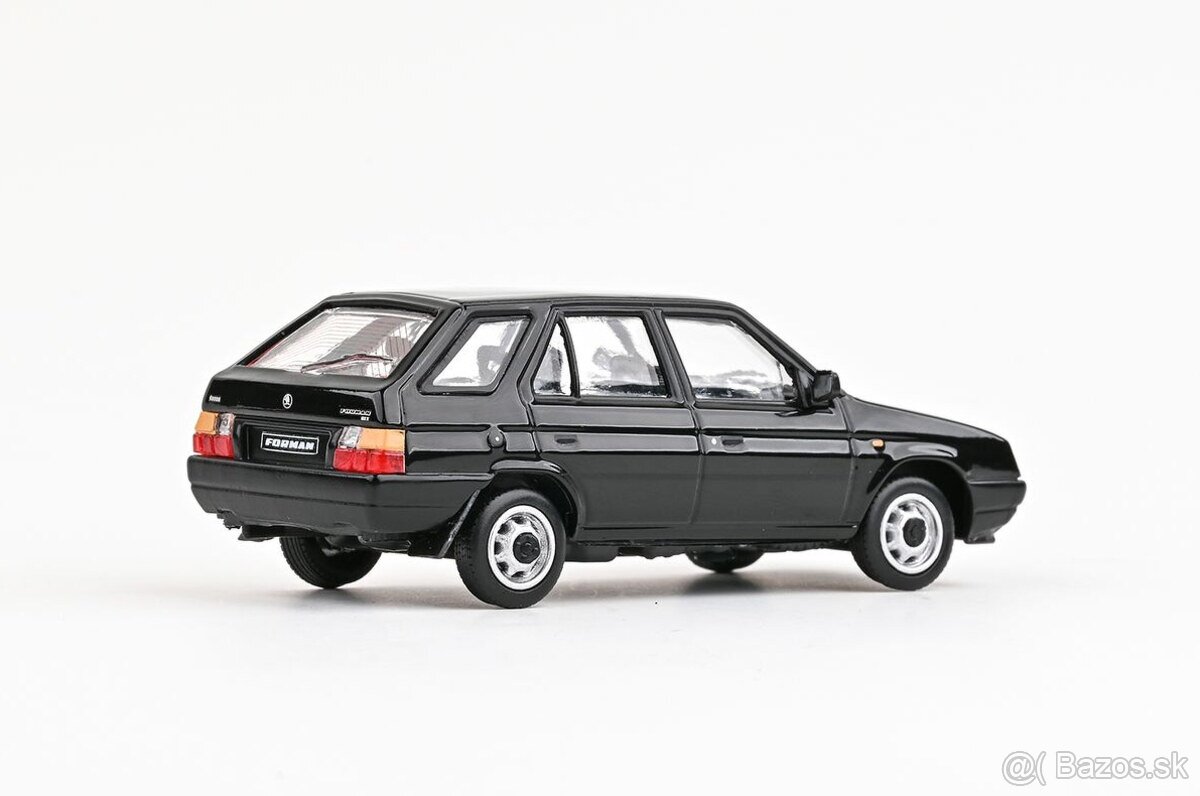Modely Škoda Forman (1993) 1:43 Abrex - 8