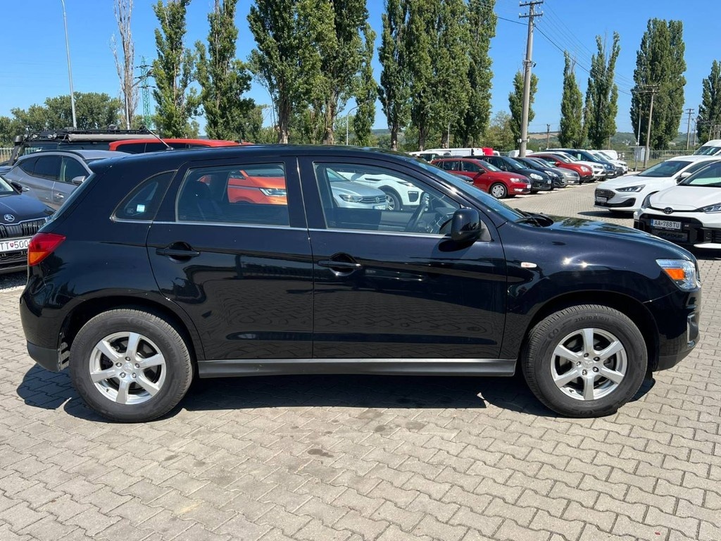 Mitsubishi ASX 1.6 DI-D Invite+ 4WD - 8
