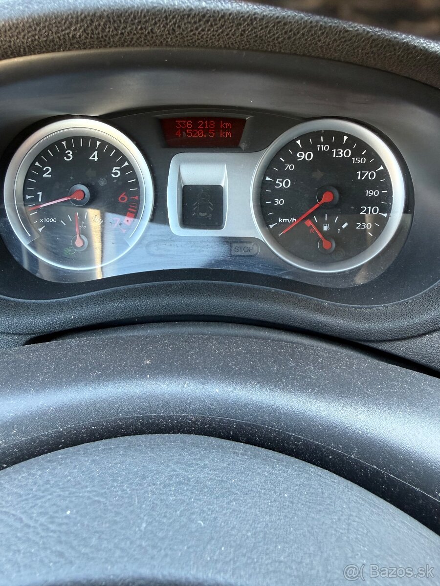 Predam Renault clio 3 1.2 16v benzín - 8