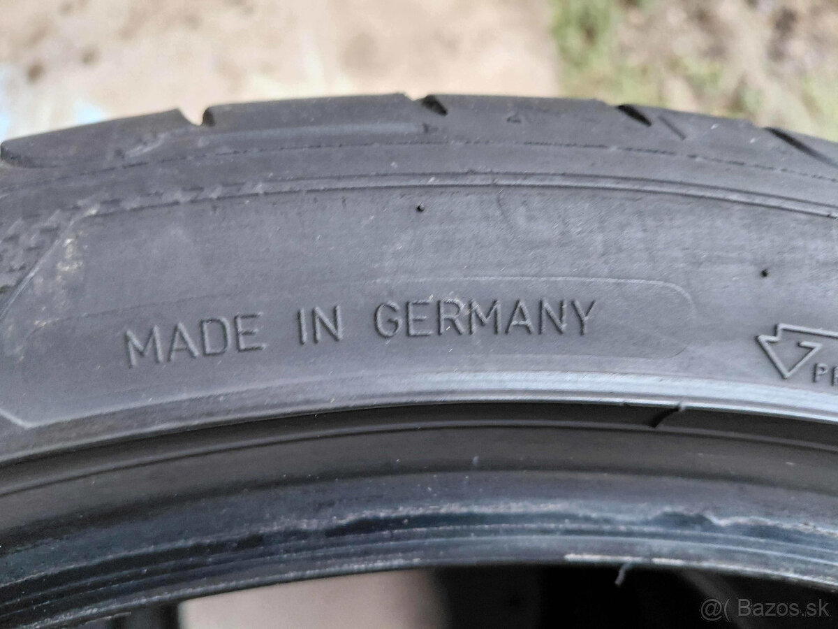 4x letne pneu Goodyear 225/40R19 - 8