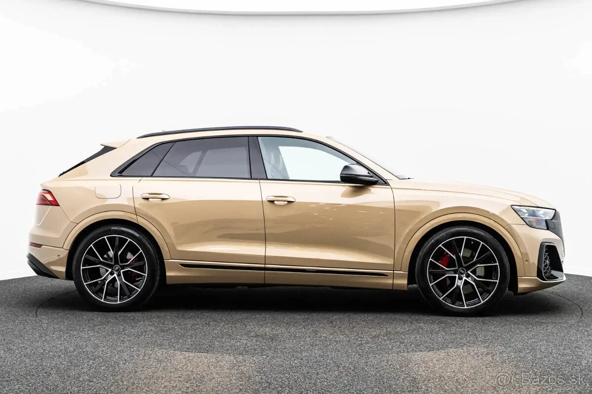 Audi Q8 - 8