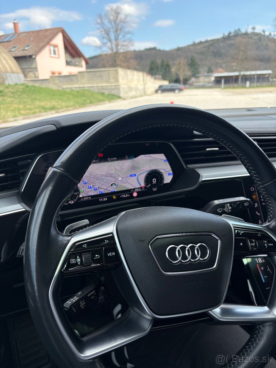 Audi E-tron 50 quattro 230 kW - 8