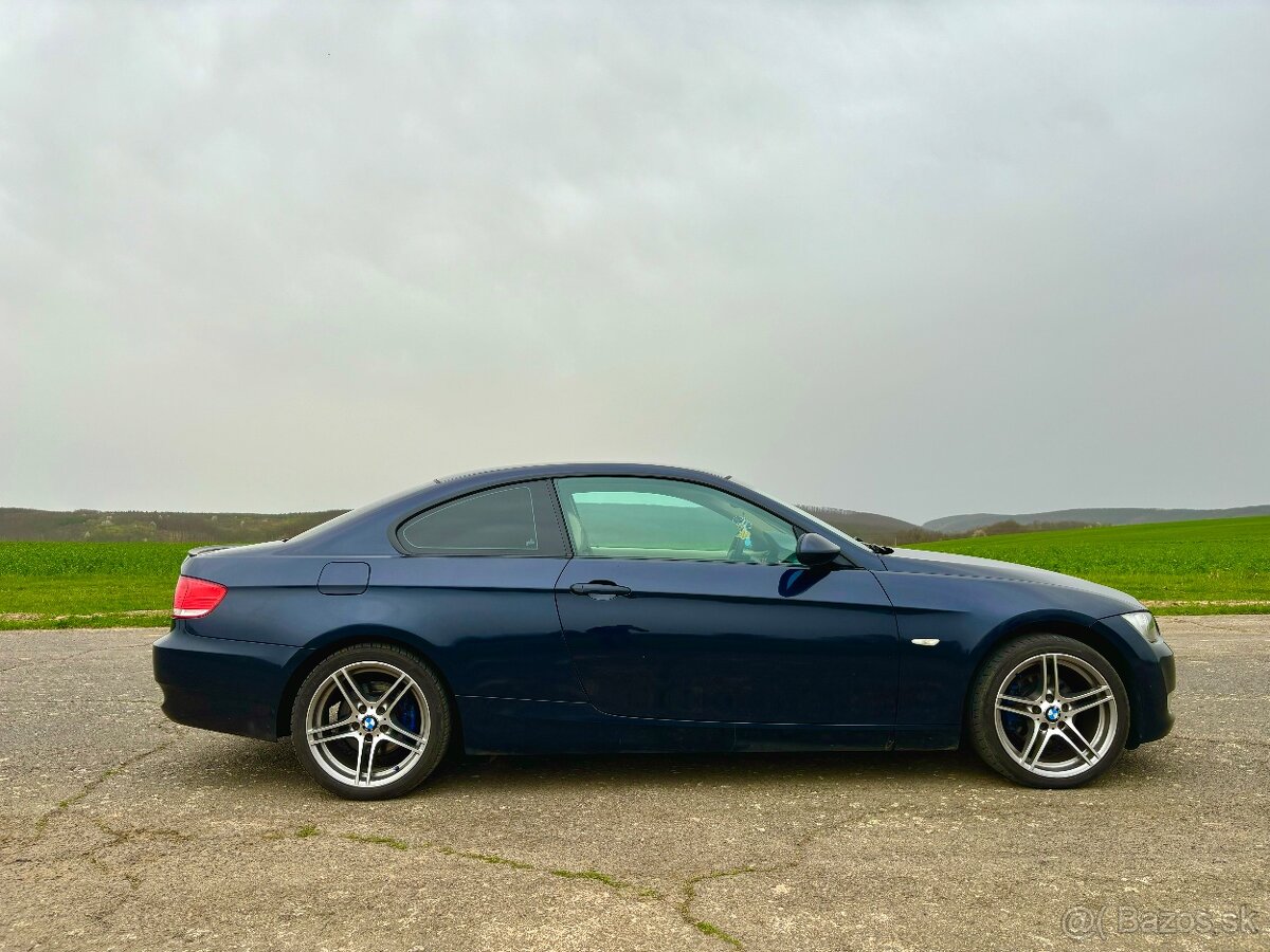 BMW E92 320i - 8