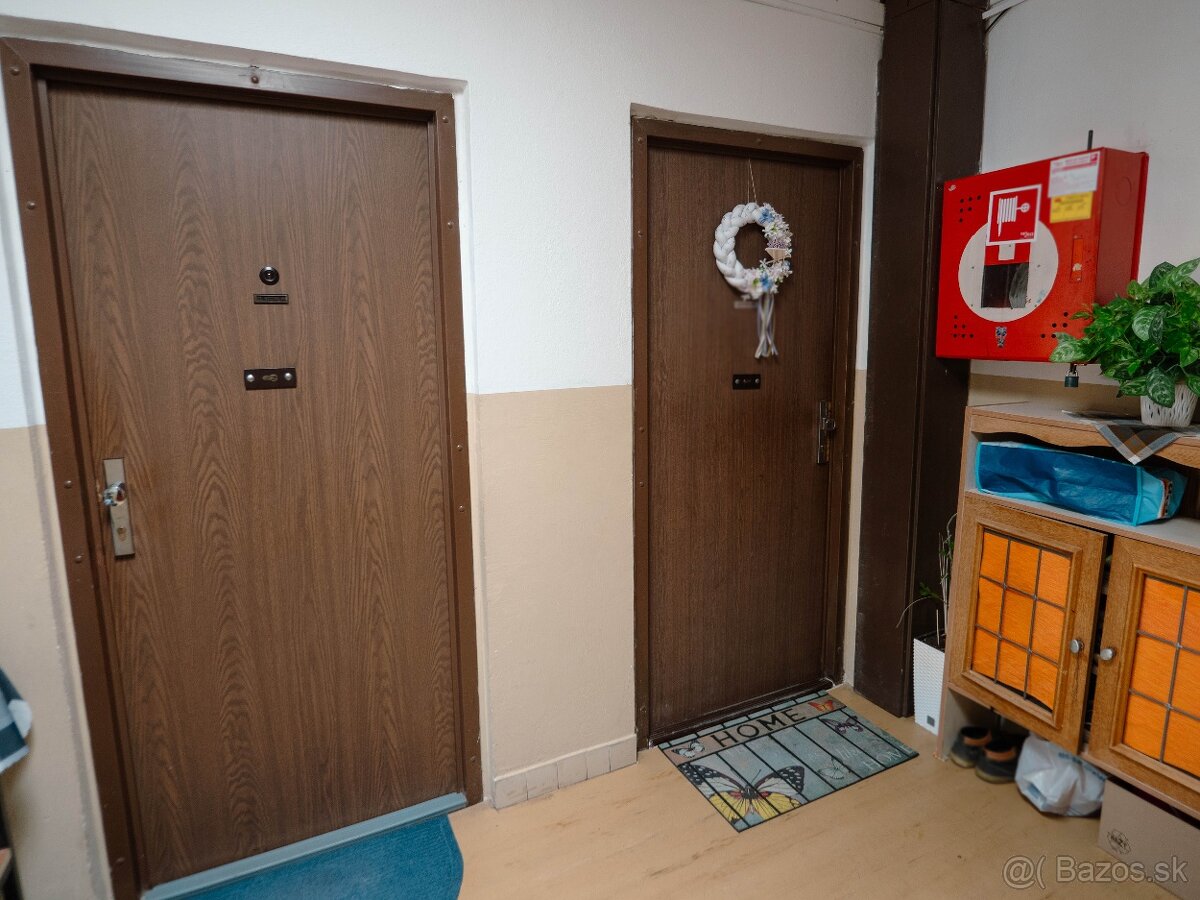 Na predaj: Priestranný 2-izbový byt vo Vrábľoch – posledné p - 8