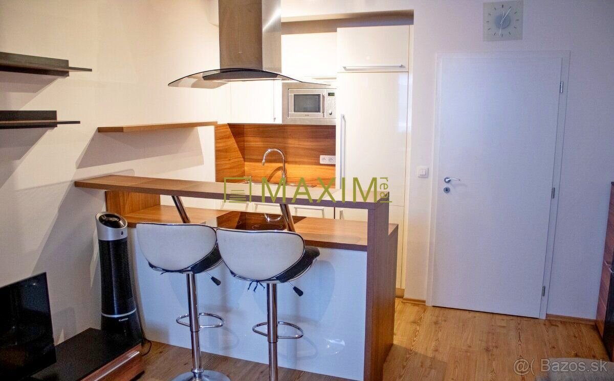 S parkovacím státím 1 izbový byt na ulici Kadnárova v Bratis - 8