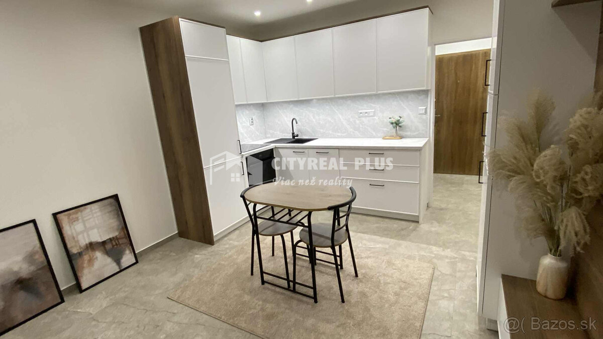 Prenájom luxusný 1-izbový byt balkón Podzámska Nové Zámky - 8