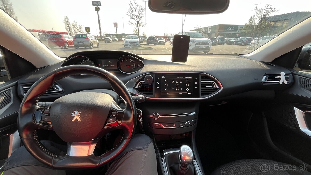 Peugeot 308 SW 1.5 BlueHDi - 8