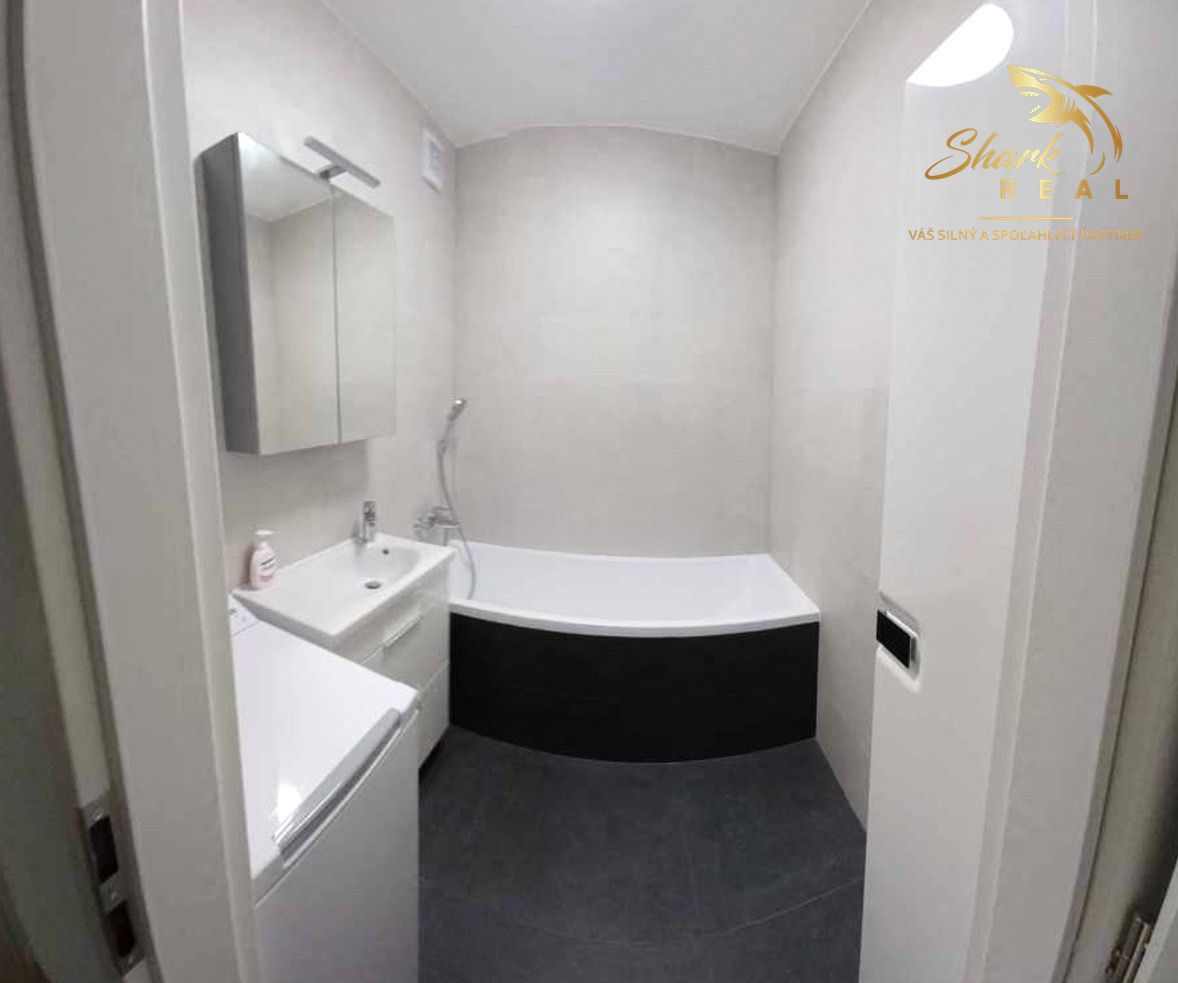 Ponúkame vám na prenájom zariadený 3-izbový byt - 8