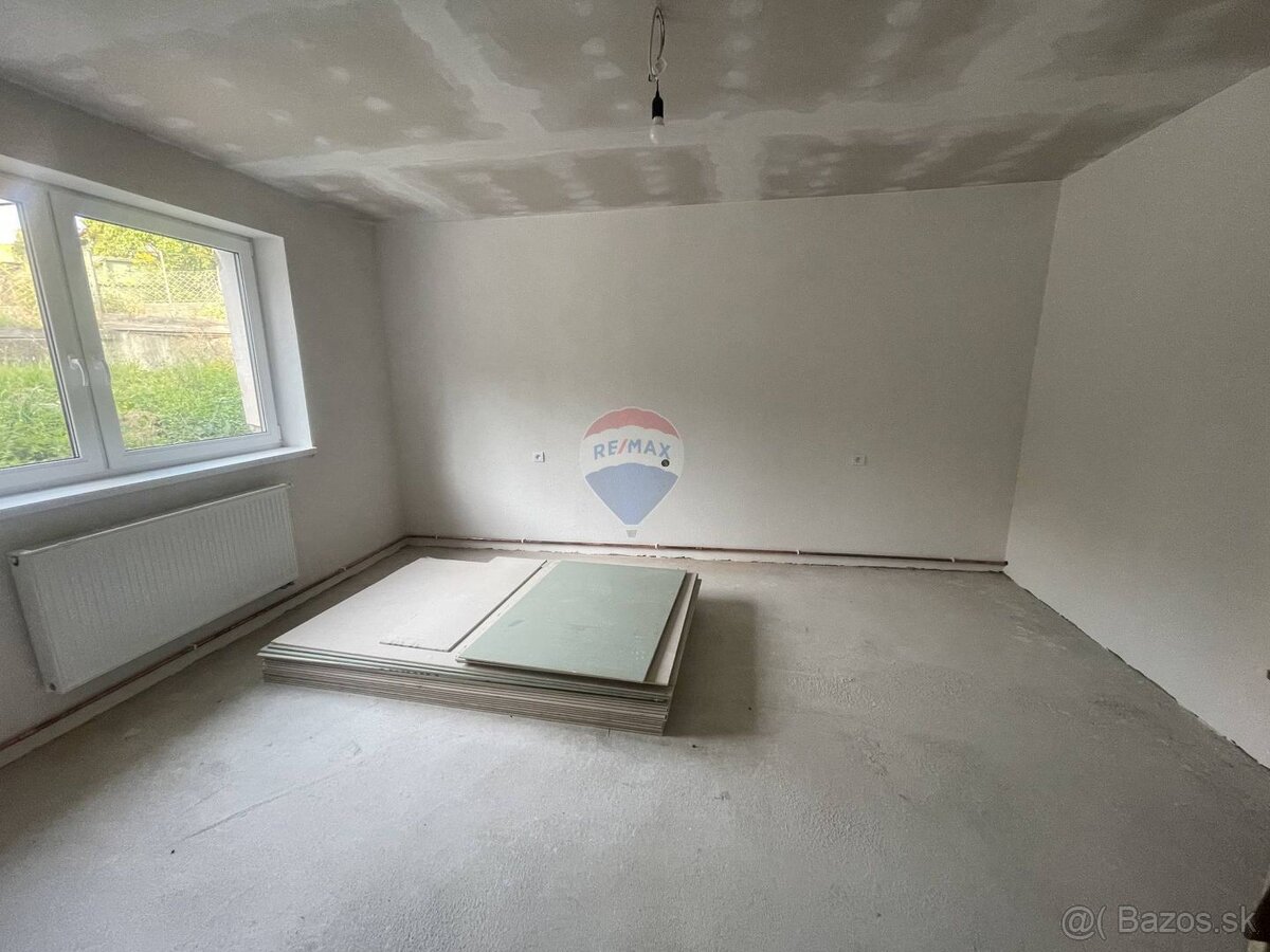 REZERVOVANÝ Rodinný dom v procese rekonštrukcie pred dokonče - 8