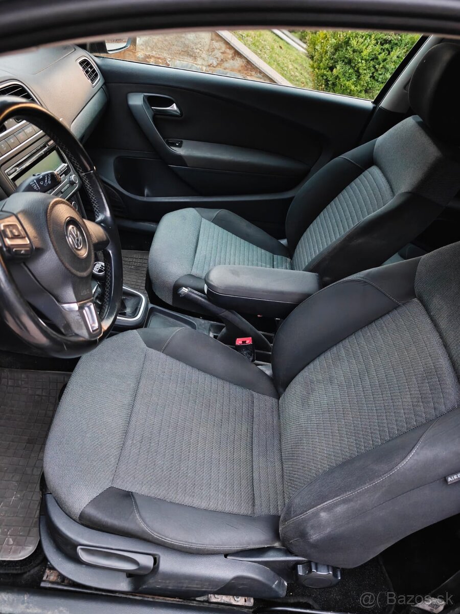 Volkswagen Polo 2010, 66 kW - 8