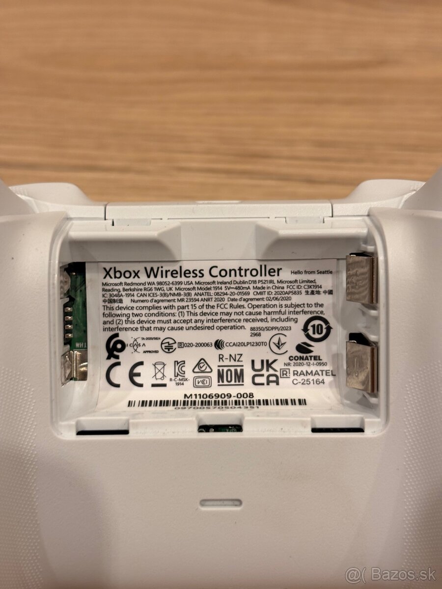 Xbox series s ovládač - 8