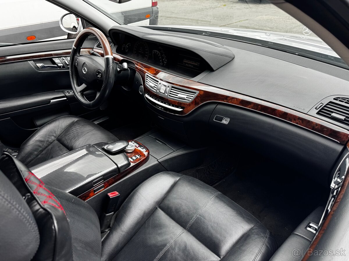 Mercedes W221 320CDI 4matic - 8