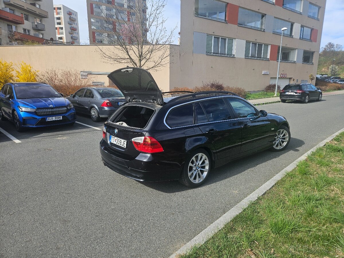 Predám BMW e91 Touring 325d M57 145kw - 8