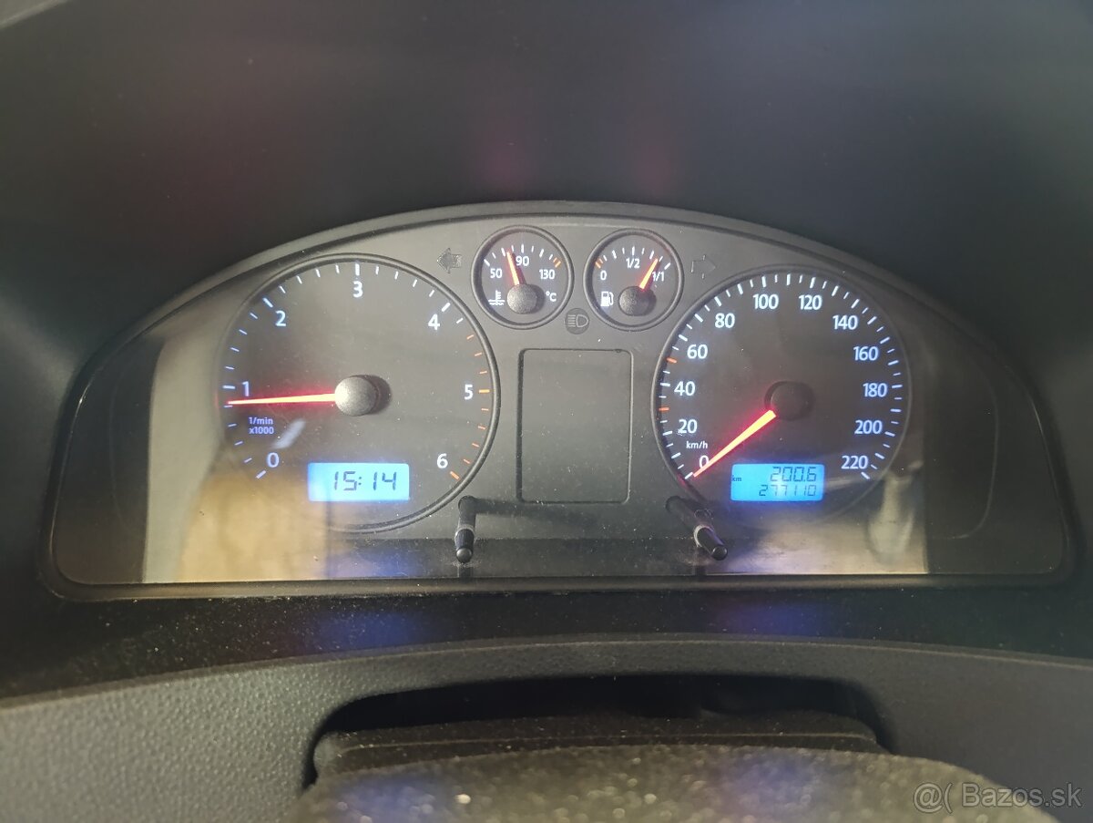 Caravelle t5 1.9 TDI - 8