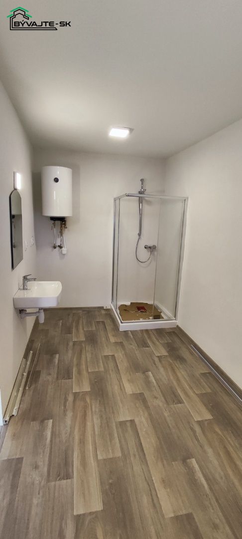 PRENÁJOM Nehnuteľnosť na bývanie aj na podnikateľské účely, - 8