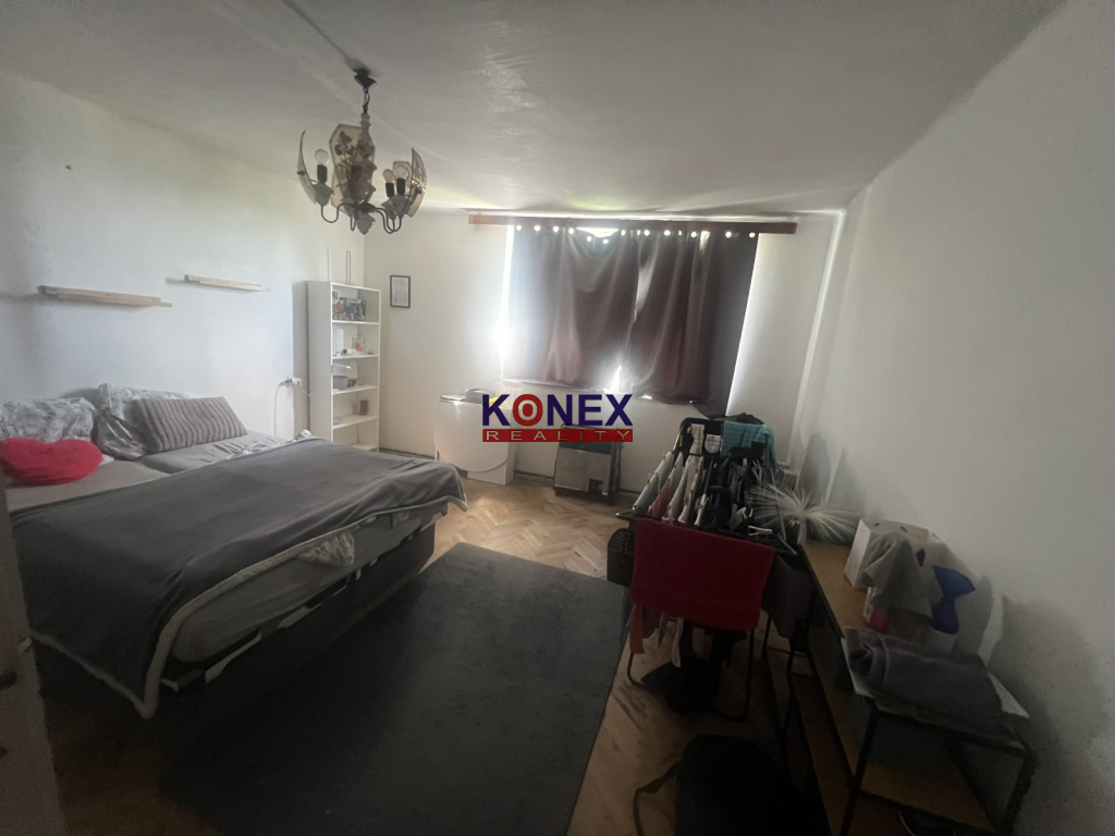 NA PREDAJ – RODINNÝ DOM v obci SAČUROV - 8