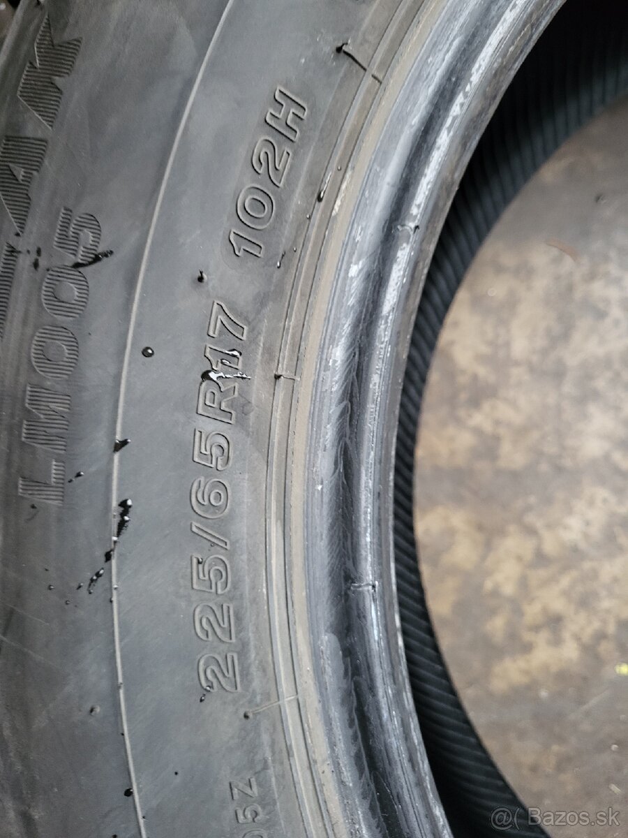 225/65r17 102H,BRIDGESTONE BLIZZAK LM005 - 8