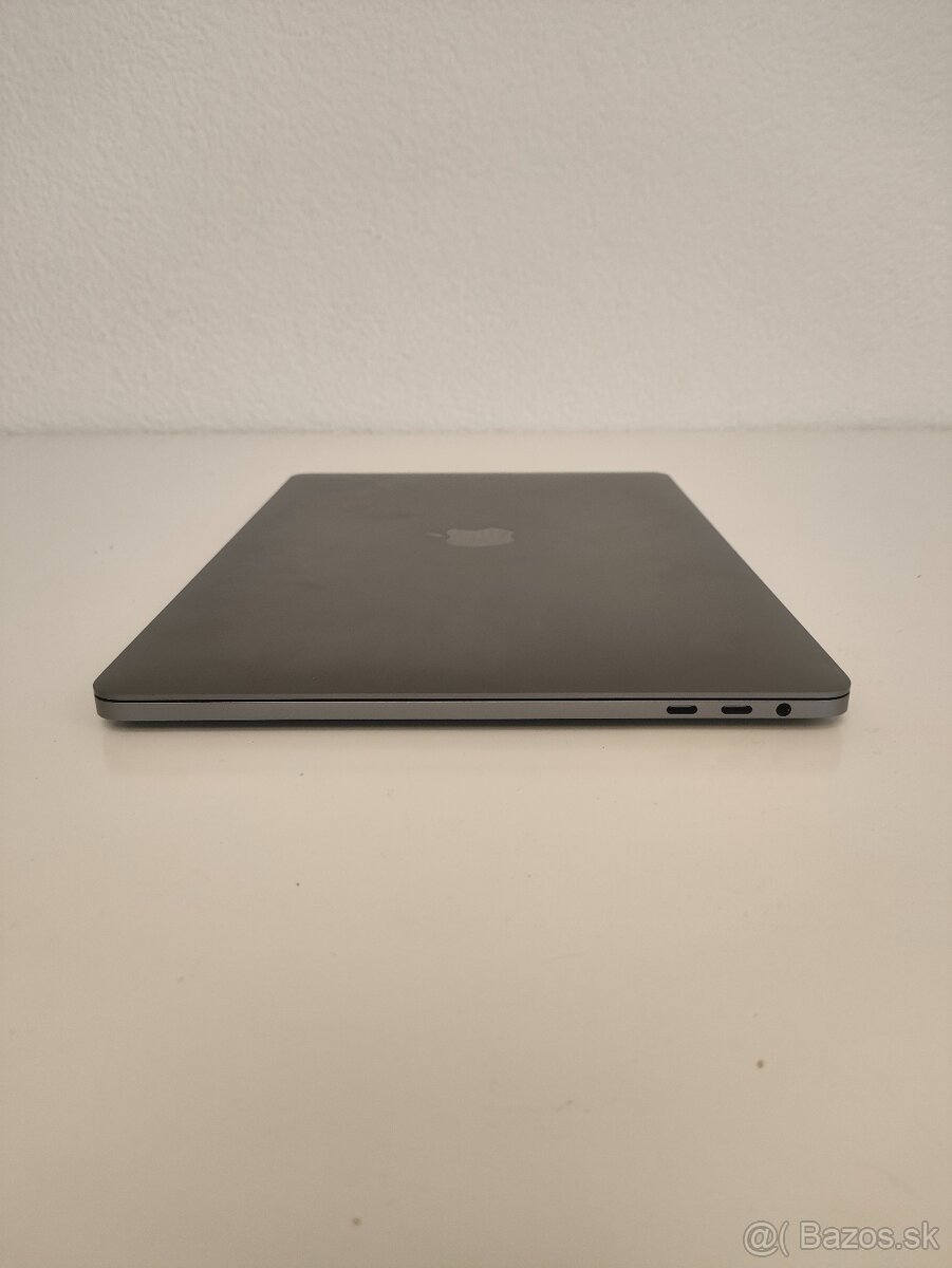 MacBook Pro 13 2017 | i5 • 8GB • 256GB SSD - 8