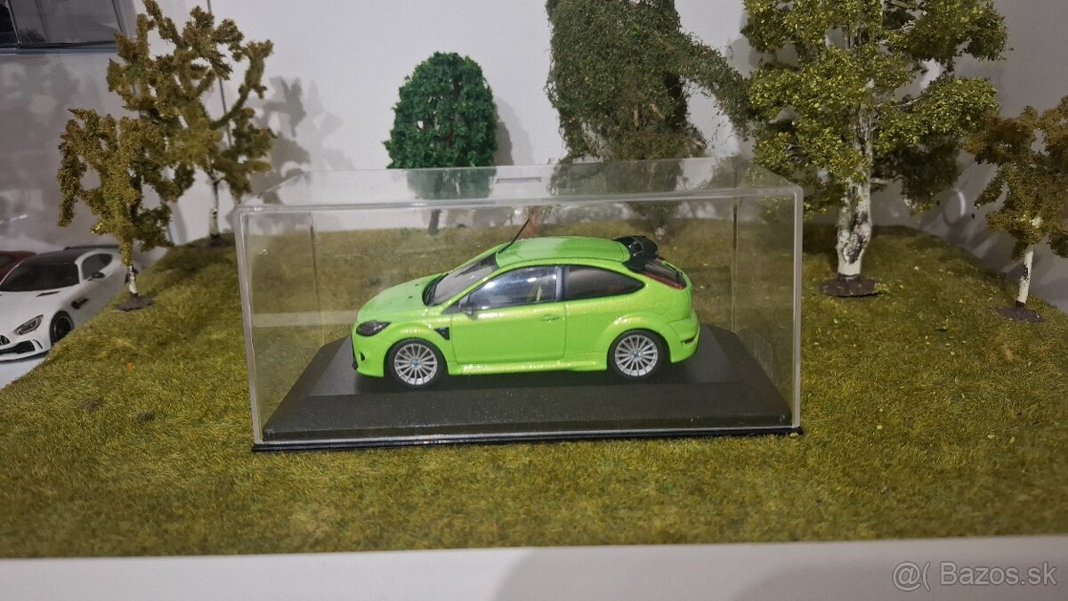 Ford Focus RS Mk2 1:43 Minichamps - 8