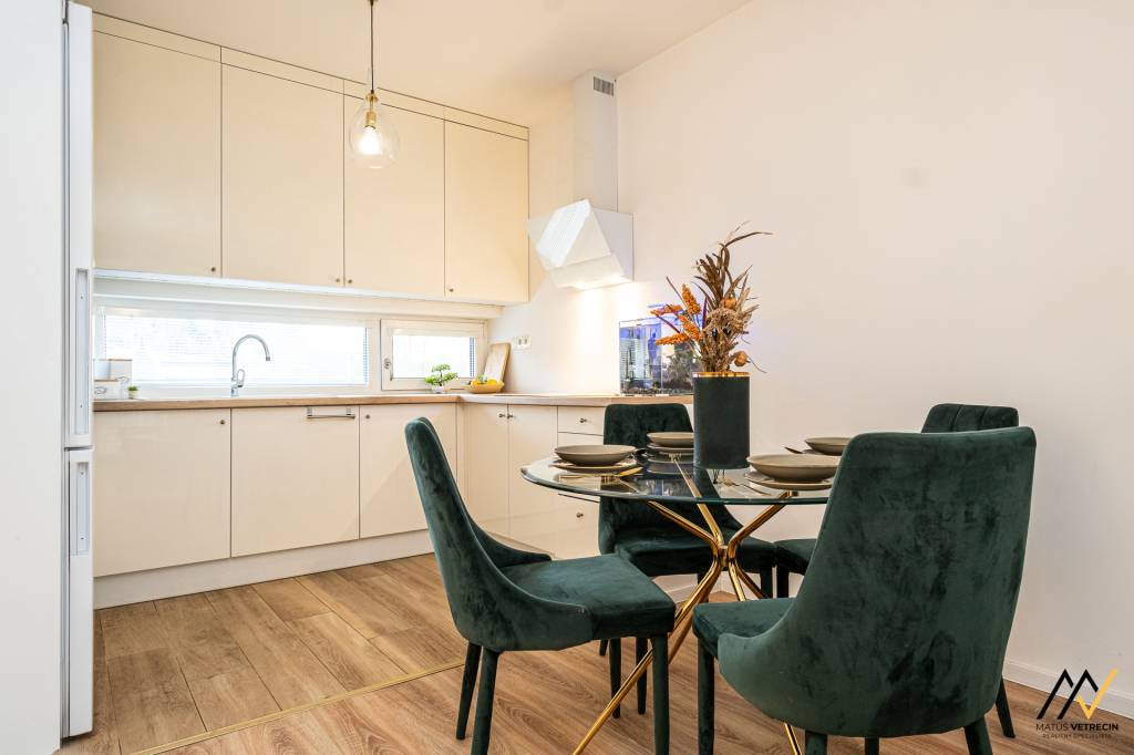 2 IZBOVÝ BYT PREŠOV, ULICA HRUŠKOVÁ - 8