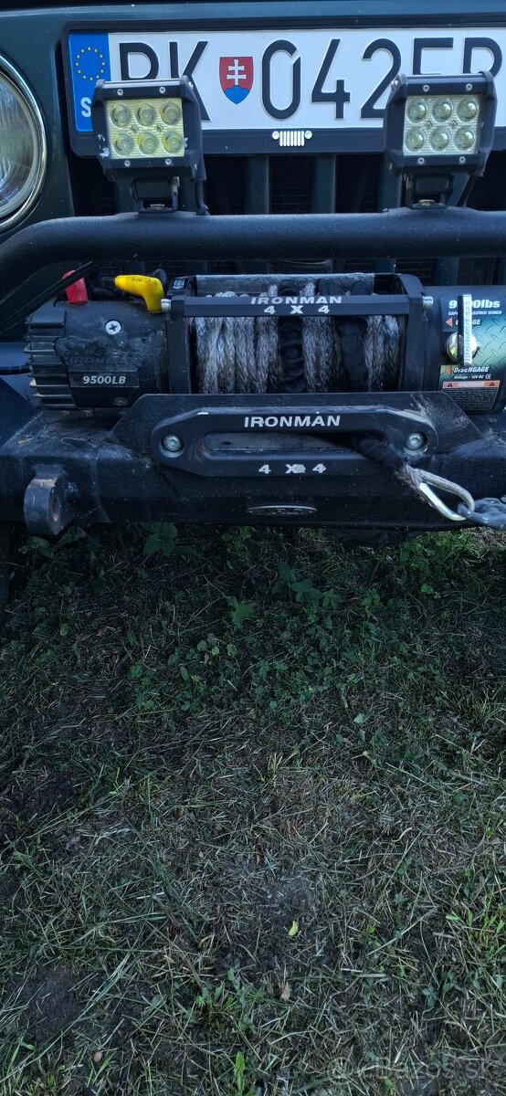 Predám Jeep Wrangler 4L automat. - 8