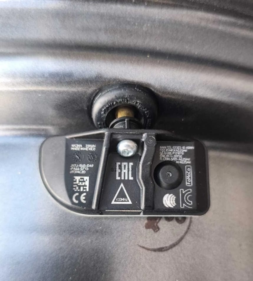 disky Ford kuga , volvo , 5x108 , r18 - 8