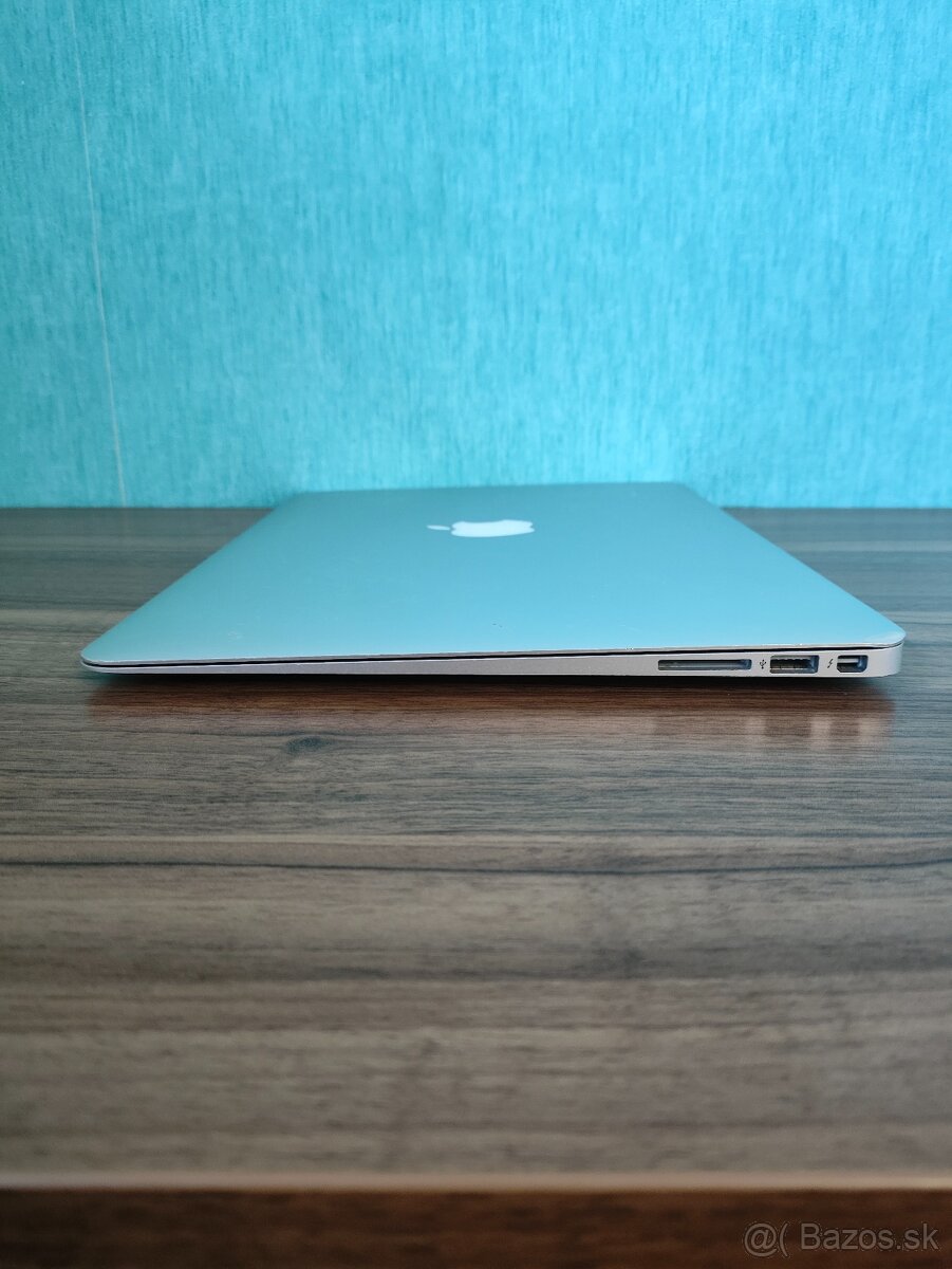 MacBook Air 13 2017 • 8GB • 128GB - 8