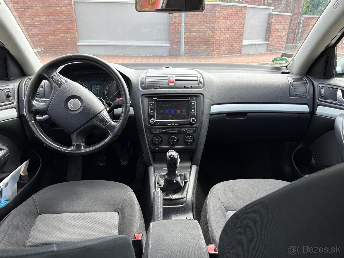 Škoda Octavia 2008 - 8