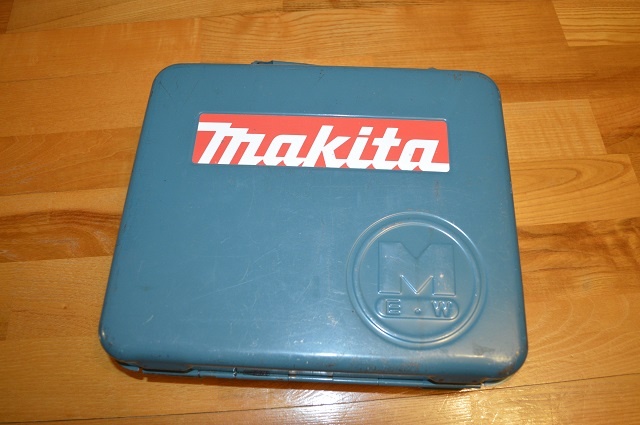predam aku vrtacka/utahovacka MAKITA - 8